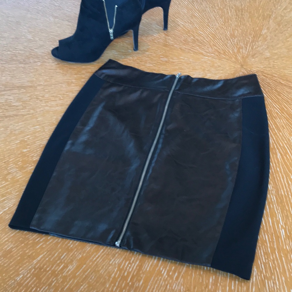 Sexy vegan leather skirt